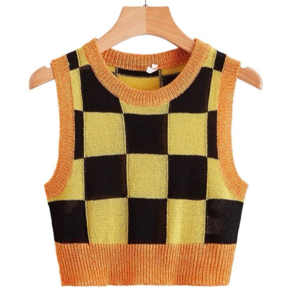Round neck gingham pattern sweater vest 💛🖤🧡